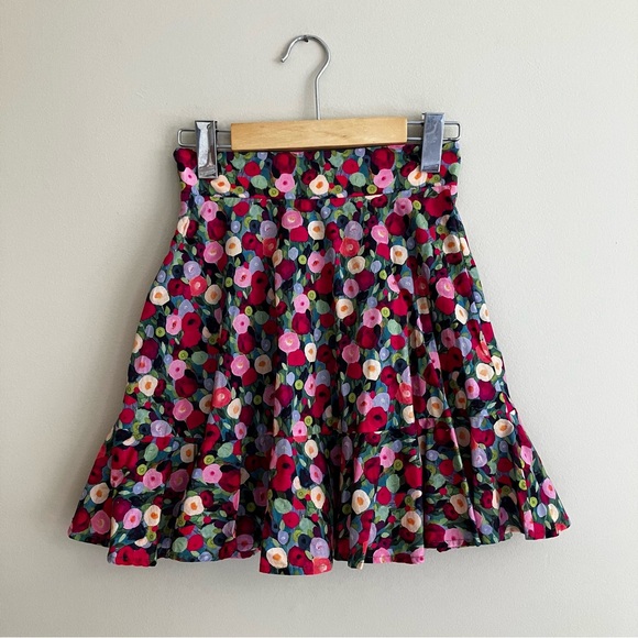 Cute Floral Crop Top and Skirt Set - Picture 4 of 7